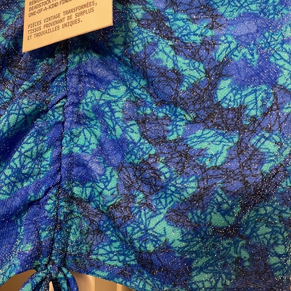 UO Urban Renewal Remnants Ruched Glitter Pattern Top - Picture 10 of 11